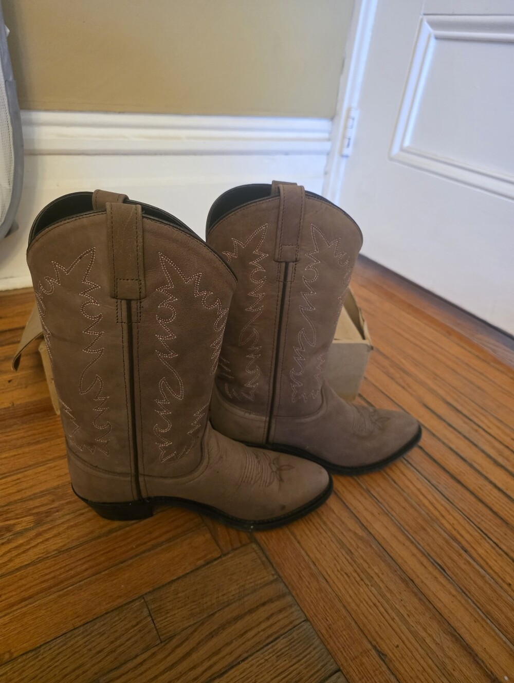 Old West Cowboy Boots Tan Leather Western Stitch Round Toe Women Size 8